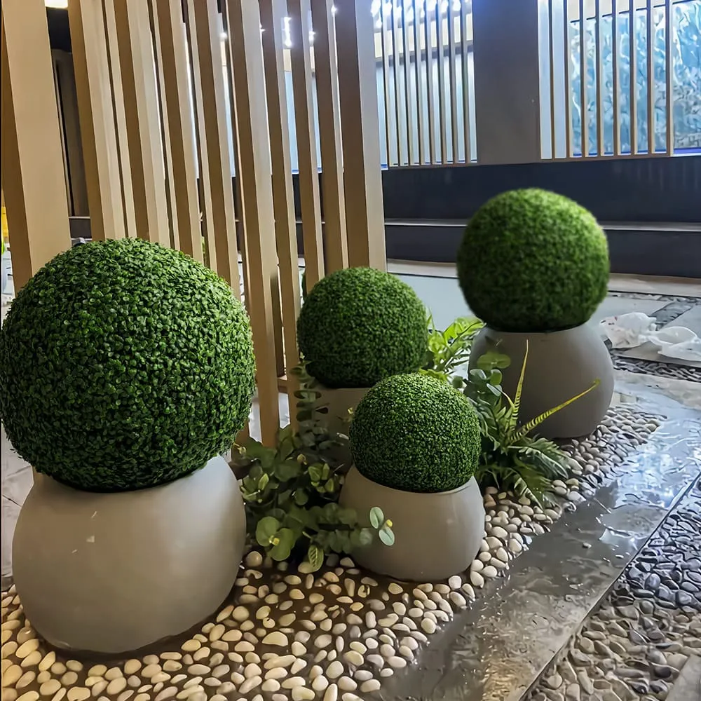 2 PCS 16.9/20.9 inch Faux Topiary Boxwood Ball for Outdoor UV Resistant