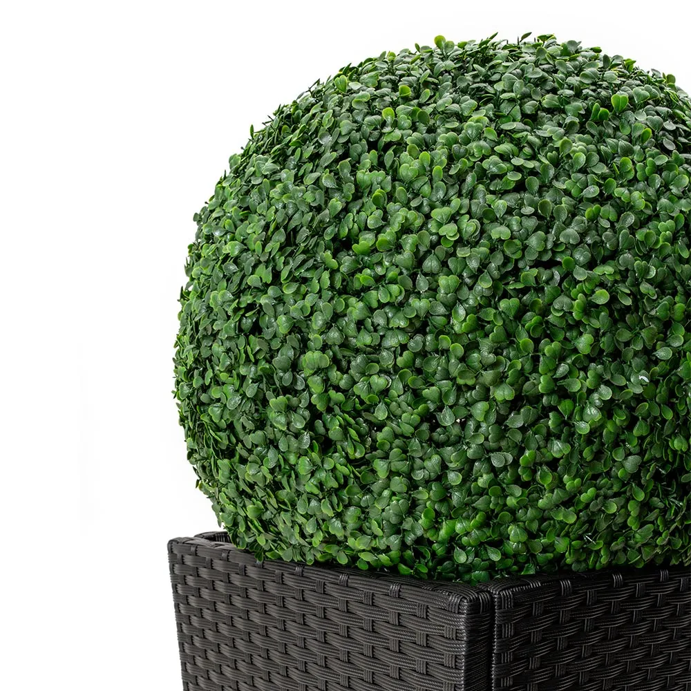 2 PCS 16.9/20.9 inch Faux Topiary Boxwood Ball for Outdoor UV Resistant