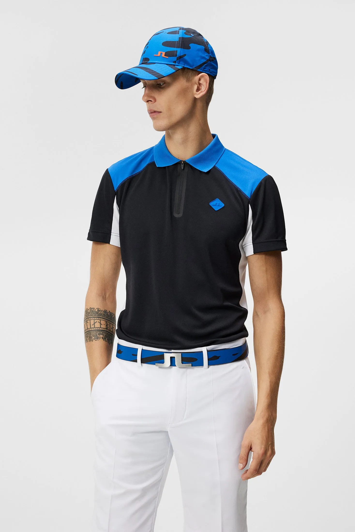 Arch Regular Fit Polo / Black