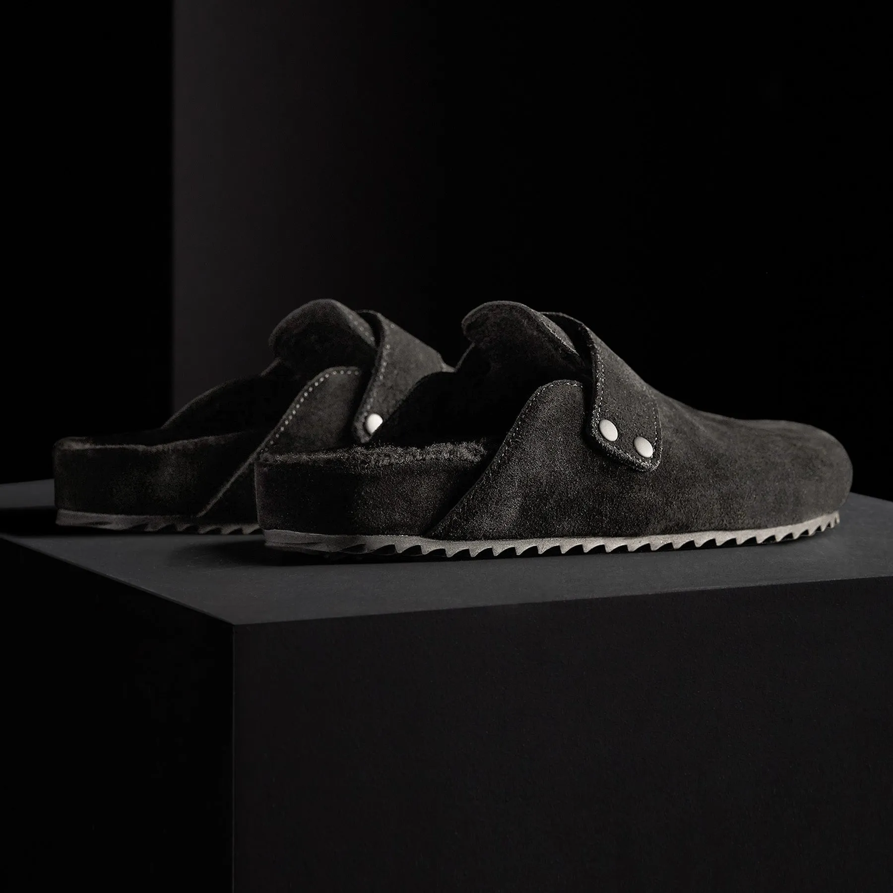 Women's Suede Slip On Clog - Black/Black