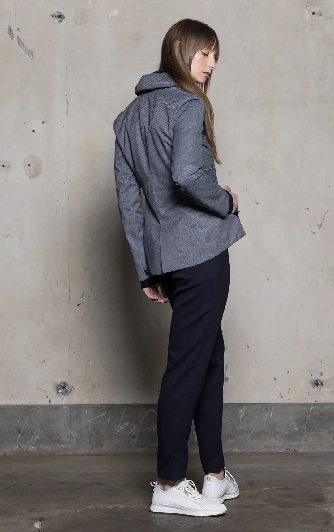 WOOL BLEND STRAIGHT LEG TROUSER